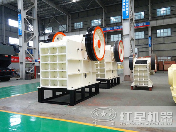 69石頭顎破機(jī)廠家,提供現(xiàn)貨,可到場(chǎng)考察 69石頭顎破機(jī)廠家,提供現(xiàn)貨,可到場(chǎng)考察