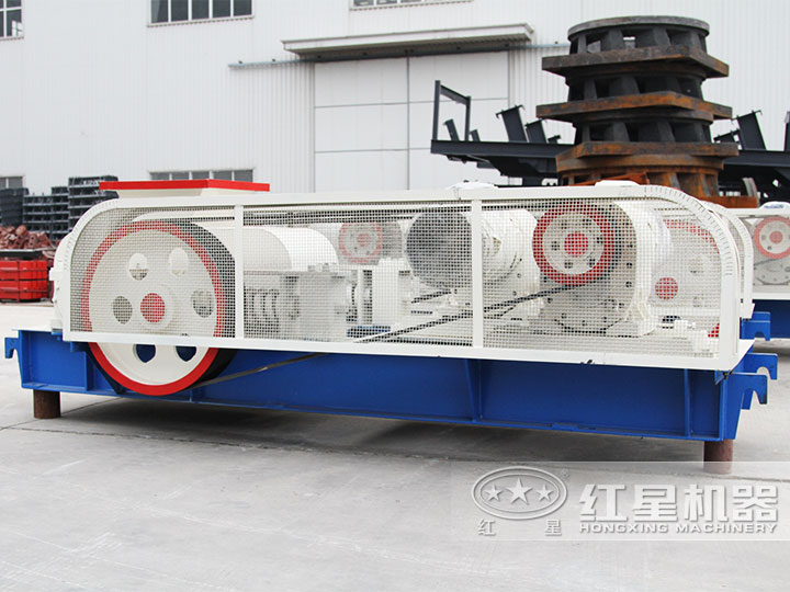 對輥式碎石機,結構簡單應用廣泛 對輥式碎石機,結構簡單應用廣泛