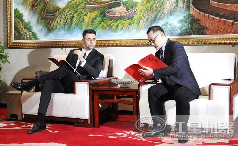 現(xiàn)場(chǎng)為客戶(hù)量身推選適合的設(shè)備型號(hào)規(guī)格 現(xiàn)場(chǎng)為客戶(hù)量身推選適合的設(shè)備型號(hào)規(guī)格