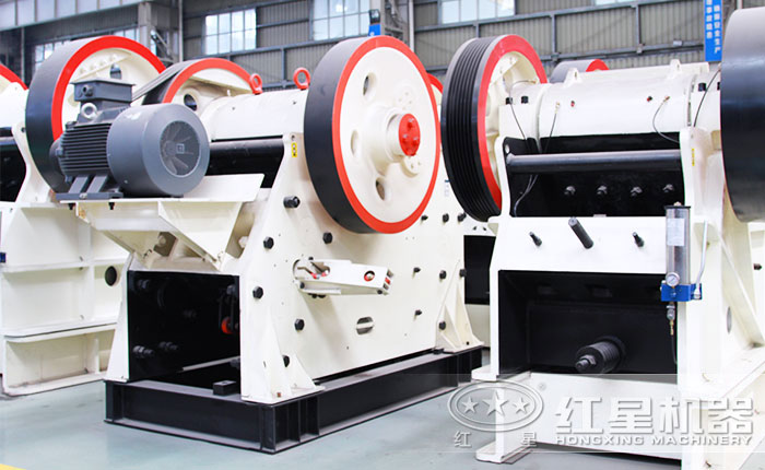 新型顎式破碎機 新型顎式破碎機