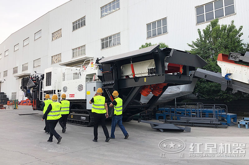 客戶來廠考察機器 客戶來廠考察機器