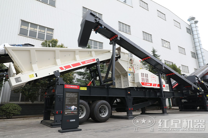 大型反擊式移動(dòng)石子破碎機(jī) 大型反擊式移動(dòng)石子破碎機(jī)