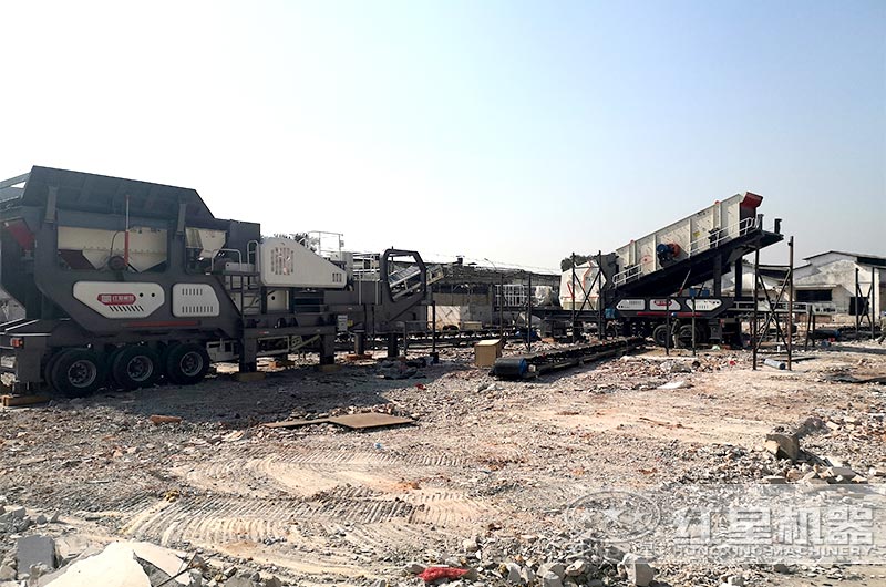 輪胎反擊破振動(dòng)篩移動(dòng)破碎站 輪胎反擊破振動(dòng)篩移動(dòng)破碎站